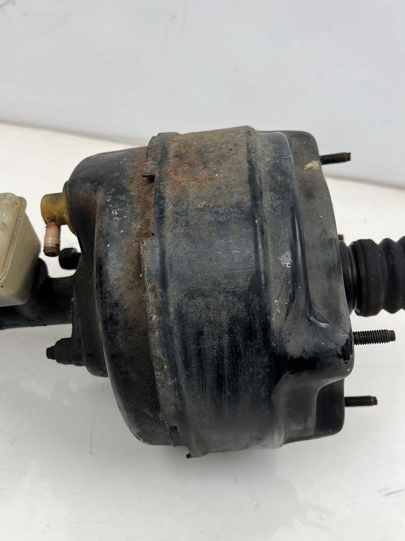 1975-1980 Volvo 244 Brake Booster Master Cylinder OEM