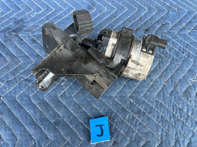 2005-2011 Audi A6 Circulation Water Pump Motor w/ Bracket 4F0145879D OEM #3465EM