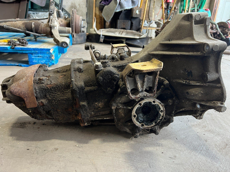 1983-1985 Porsche 944 5 Speed 4 Cyl 2.4L Complete Manual Transmission OEM#2465EM