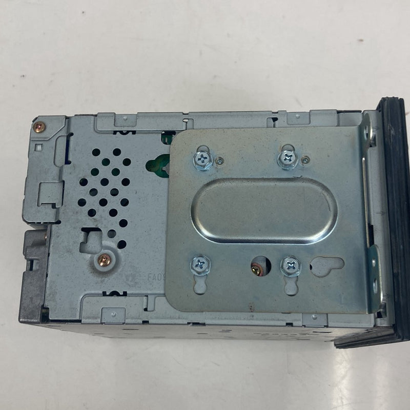 2002-2004 Honda CR-V RD2 Radio CD Changer 39100-SCA-A201 OEM #5116M