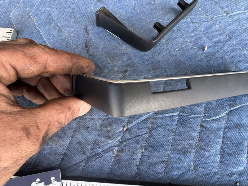 1986-1993 Volvo 240 244 245 Dash Vent End Corner Trim Pair OEM #4947E