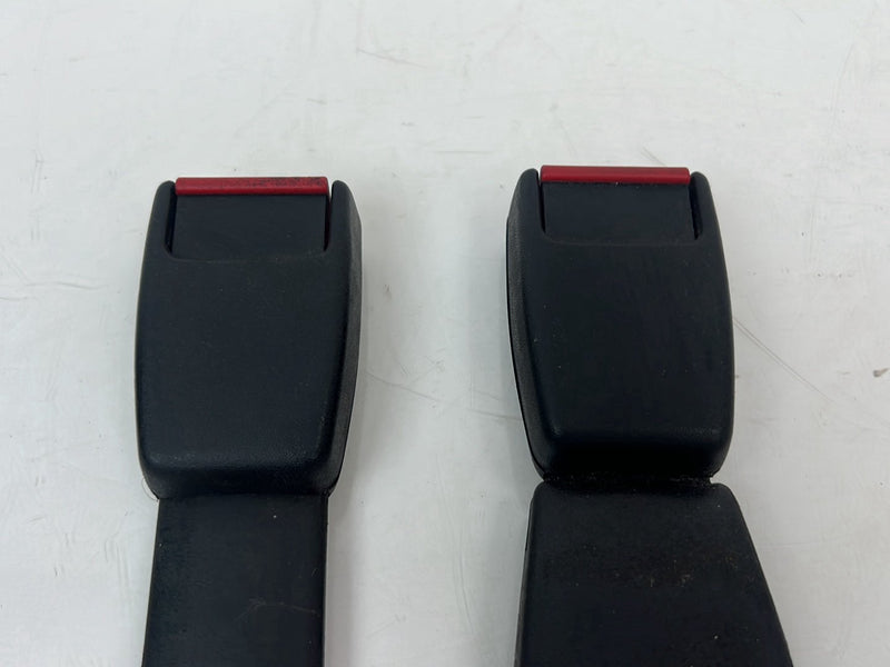 1983-1985 Porsche 944 Front Left + Right Seat Belt Buckle Pair OEM #5646EM
