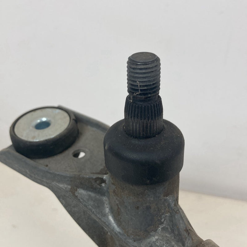 2007-2014 Chevrolet Silverado GMT900 Windshield Wiper Linkage Motor OEM #5339M