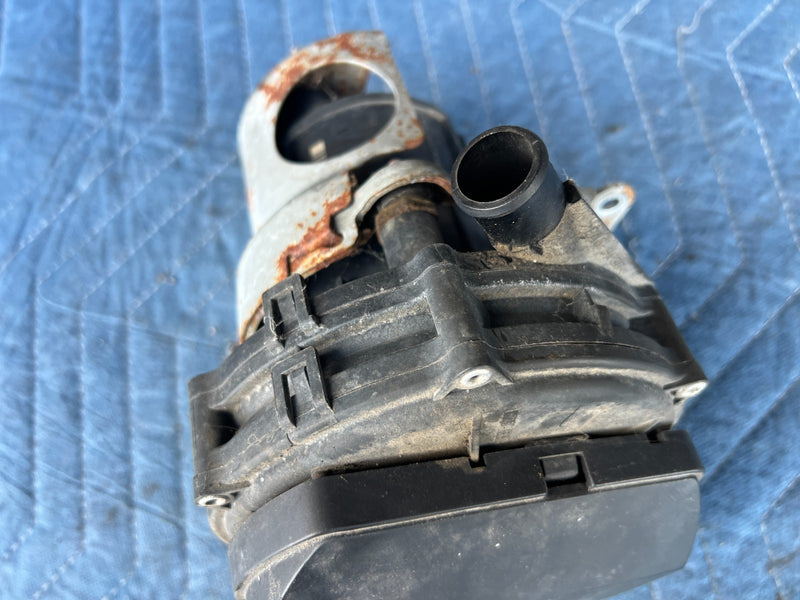2000-2005 BMW 330xi 325xi E46 Air Injection Pump Secondary Smog OEM #4781EM