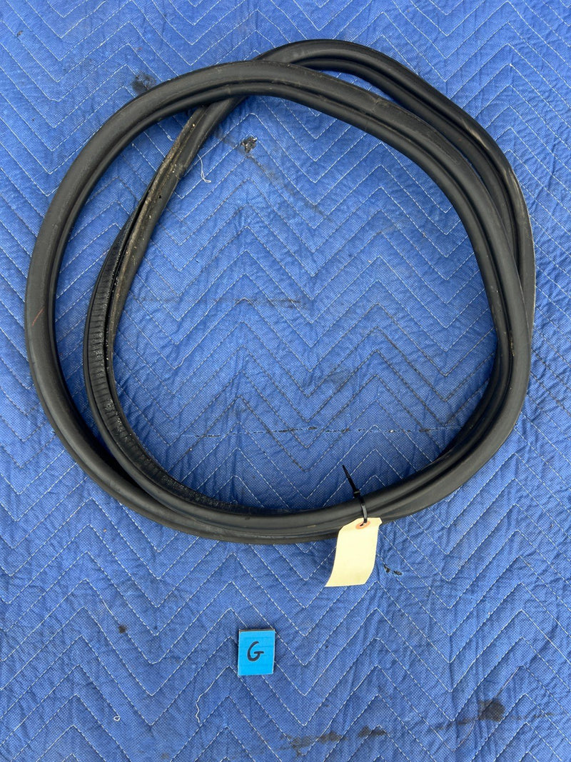 2005-2011 Audi A6 Rear Trunk Deck Lid Seal Weather Guard OEM #3415EM