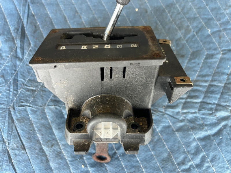 1986-1995 Mercedes 300D W124 Floor Shifter Gear Shift Knob Selector OEM #2732EM