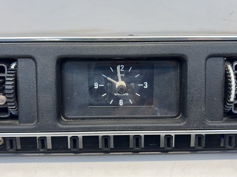 1975-1980 Volvo 244 240 Dash HVAC AC Heat Air Vent Set w/ Clock OEM #5293EM