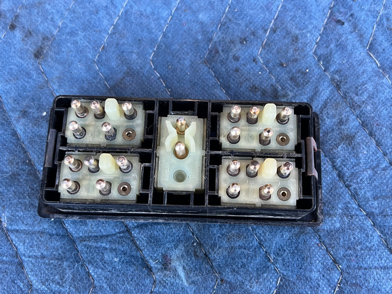 1986-1993 Volvo 240 244 245 Driver Left Master Window Control Switch OEM #4398EM