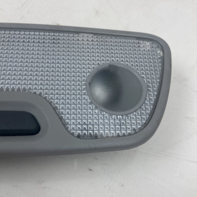 2003-2006 Volvo XC90 Rear Dome Light Lamp Assembly Gray 9178936 OEM #4806M