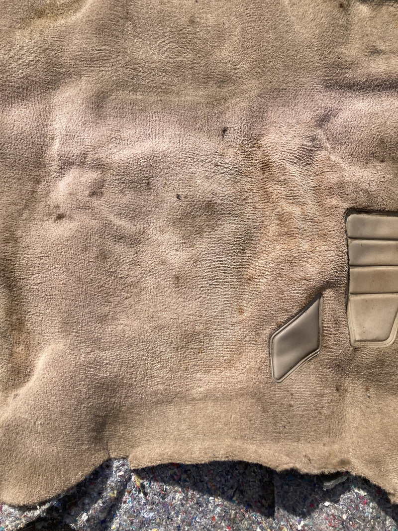 1995-1998 Chevrolet Silverado 2500 GMT400 Molded Carpet Set Reg Cab 15990136 OEM