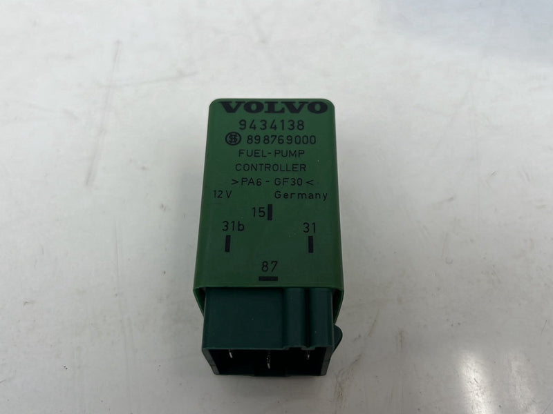 1993-1997 Volvo 850 Fuel Pump Relay Set of 4 898797000 OEM