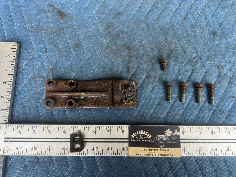 1985-1988 Suzuki Samurai SJ413 Gearbox Mounting Bracket w/Hardware OEM #2330CN