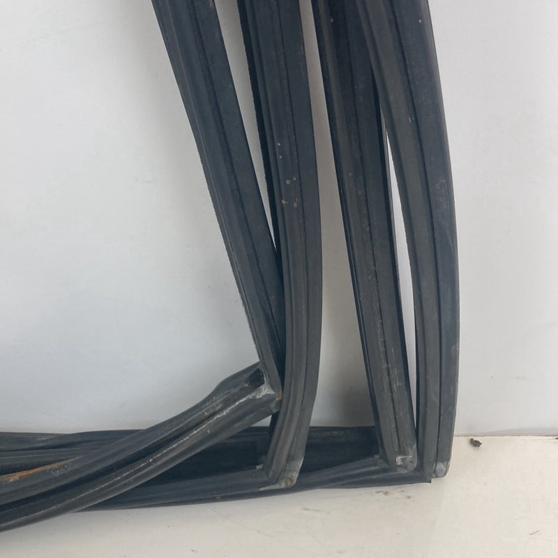 1986-1993 Volvo 240 244 Window Track Seal Gasket Set of 4 OEM #4886M
