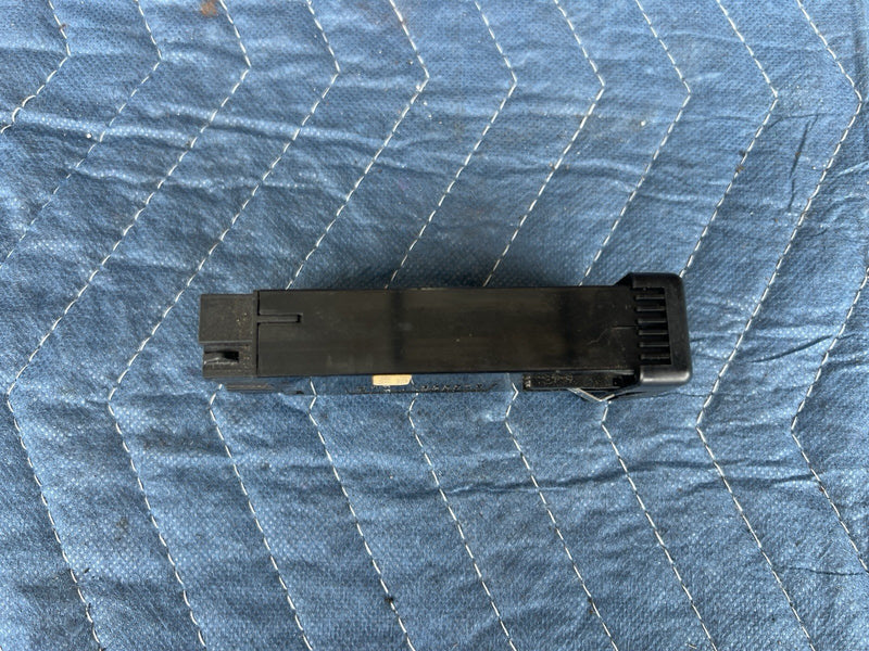 1993-1997 Volvo 850 850R Hazard Emergency Flasher Light Switch 9125204 OE #4459E