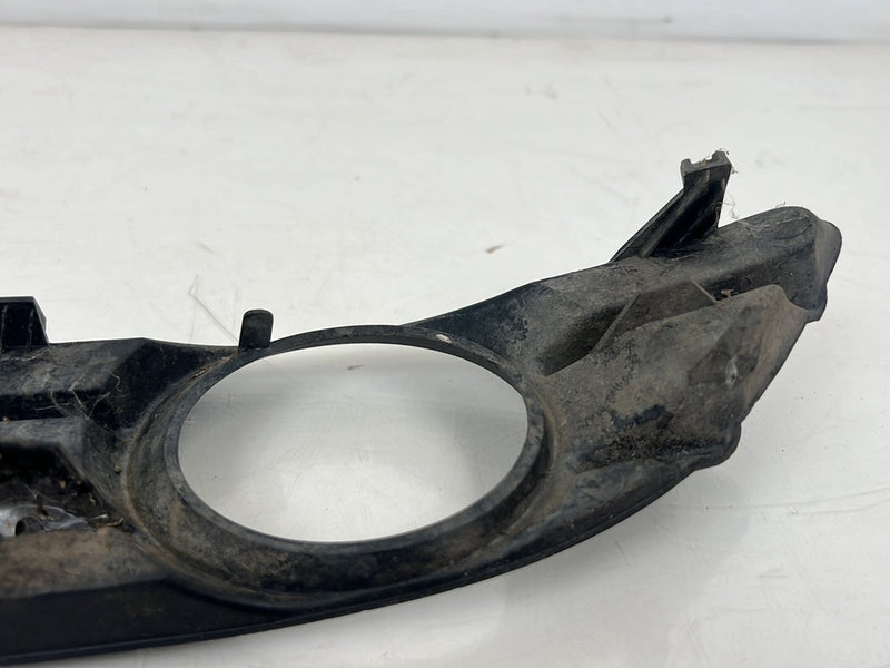 2004-2007 Volvo S60R V70R Front Right Bumper Trim Fog Light Bezel OEM #5768EM