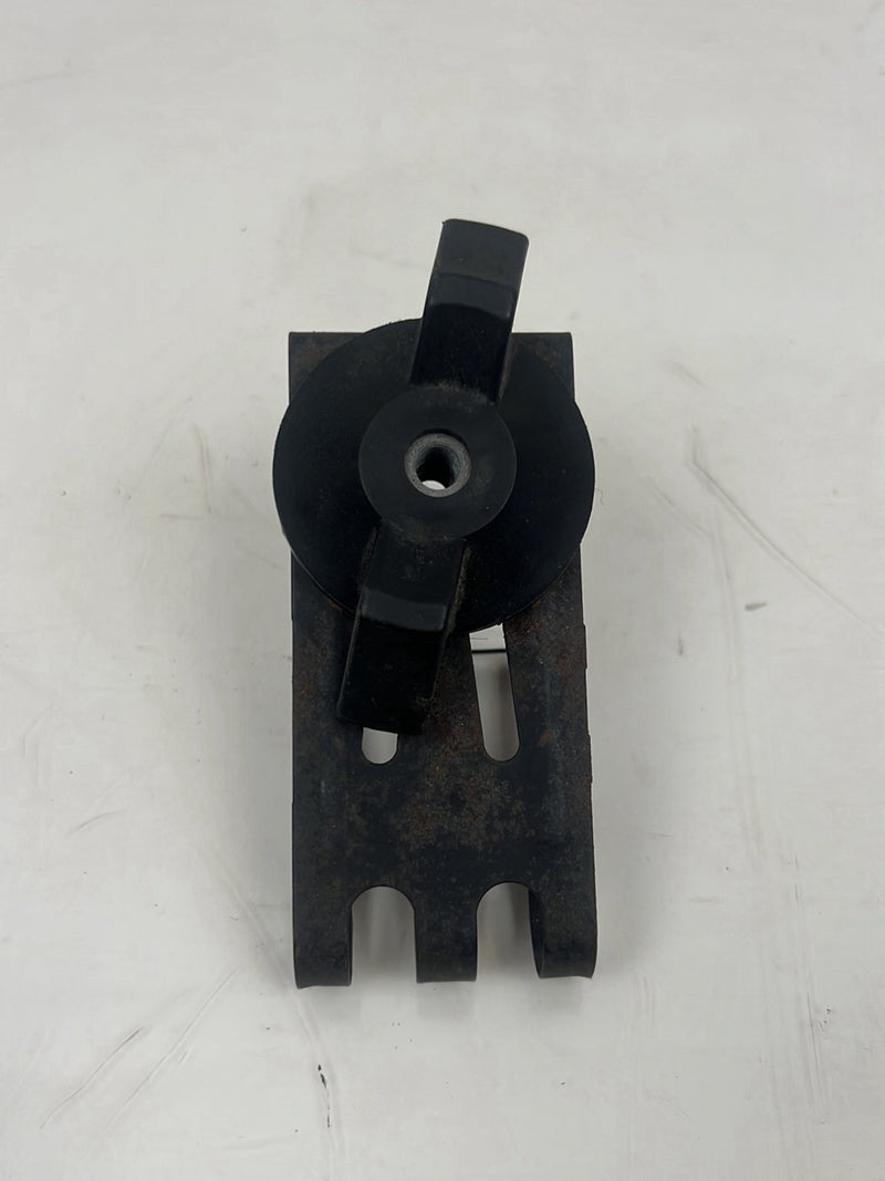 1999-2007 Chevrolet Silverado GMC Emergency Spare Tire Hold Down OEM #5518EM