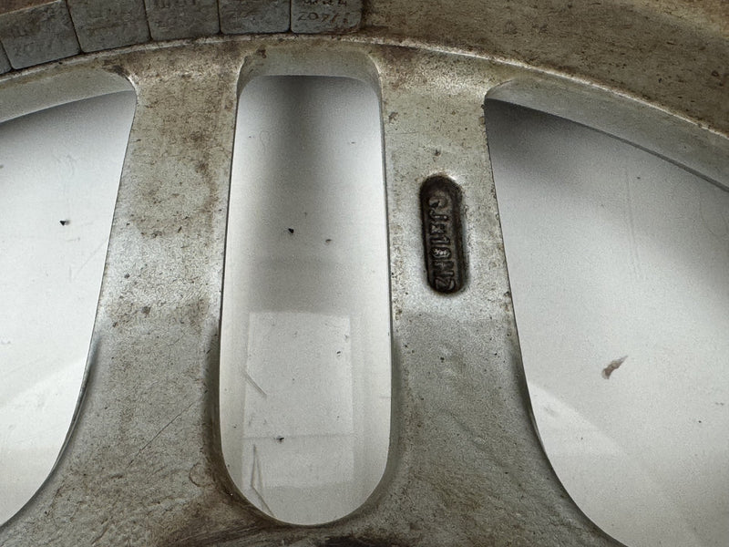 1999 BMW 540i E39 - Wheel