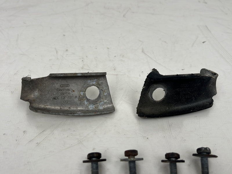 1996-2003 Audi S8 D2 A8 Front Fender Mounting Bolt Hardware OEM #6467EM