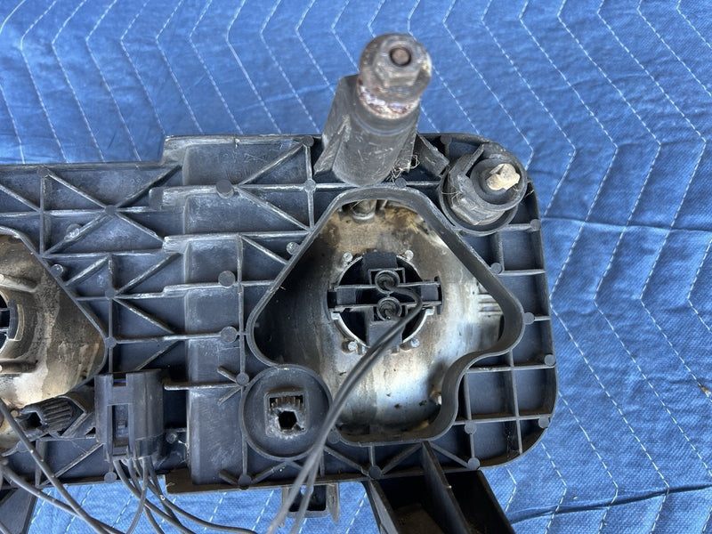 1998-2003 Jaguar XJR XJ8 Passenger Right Halogen Headlight Assembly OEM #4615E