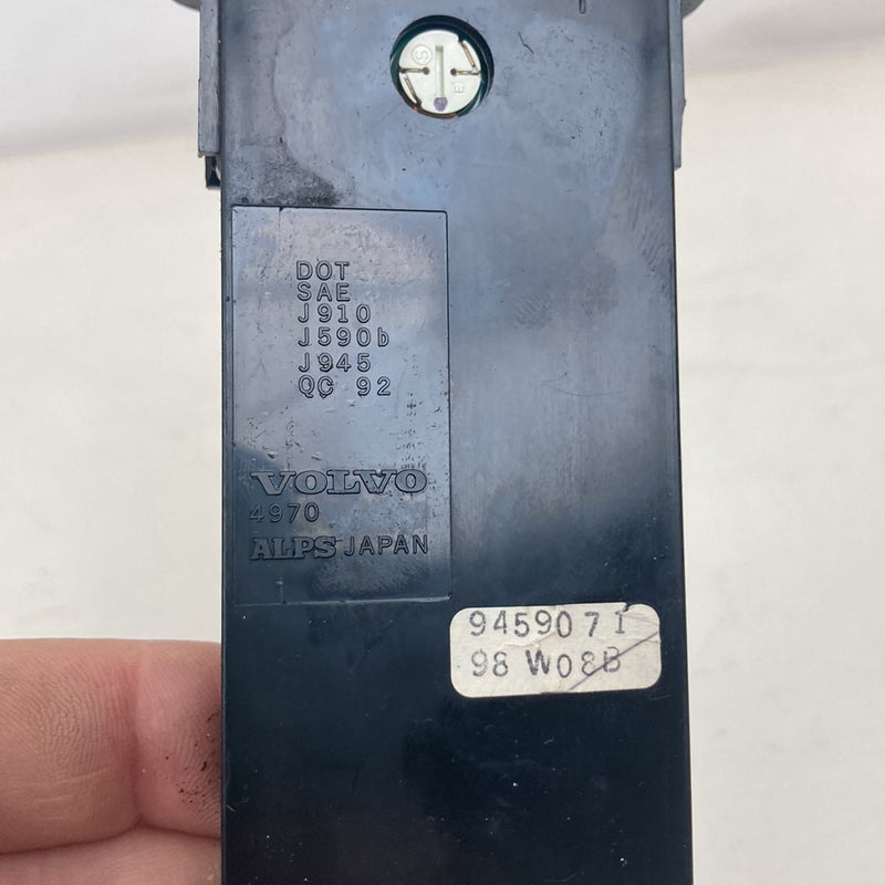 1998-2000 Volvo V70 S70 Dash Emergency Flasher Hazard Light Switch OEM #5159M