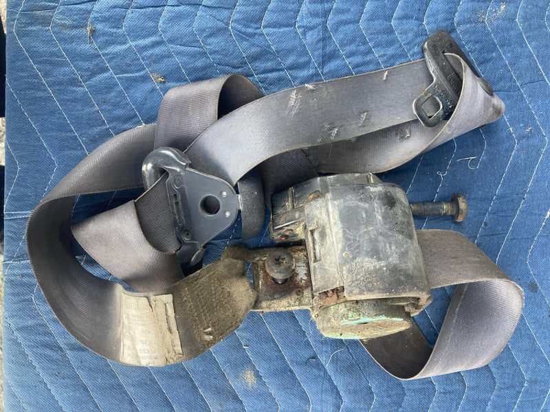1997-2002 Jeep Wrangler TJ Driver Left Front Seat Belt Retractor OEM #3217M