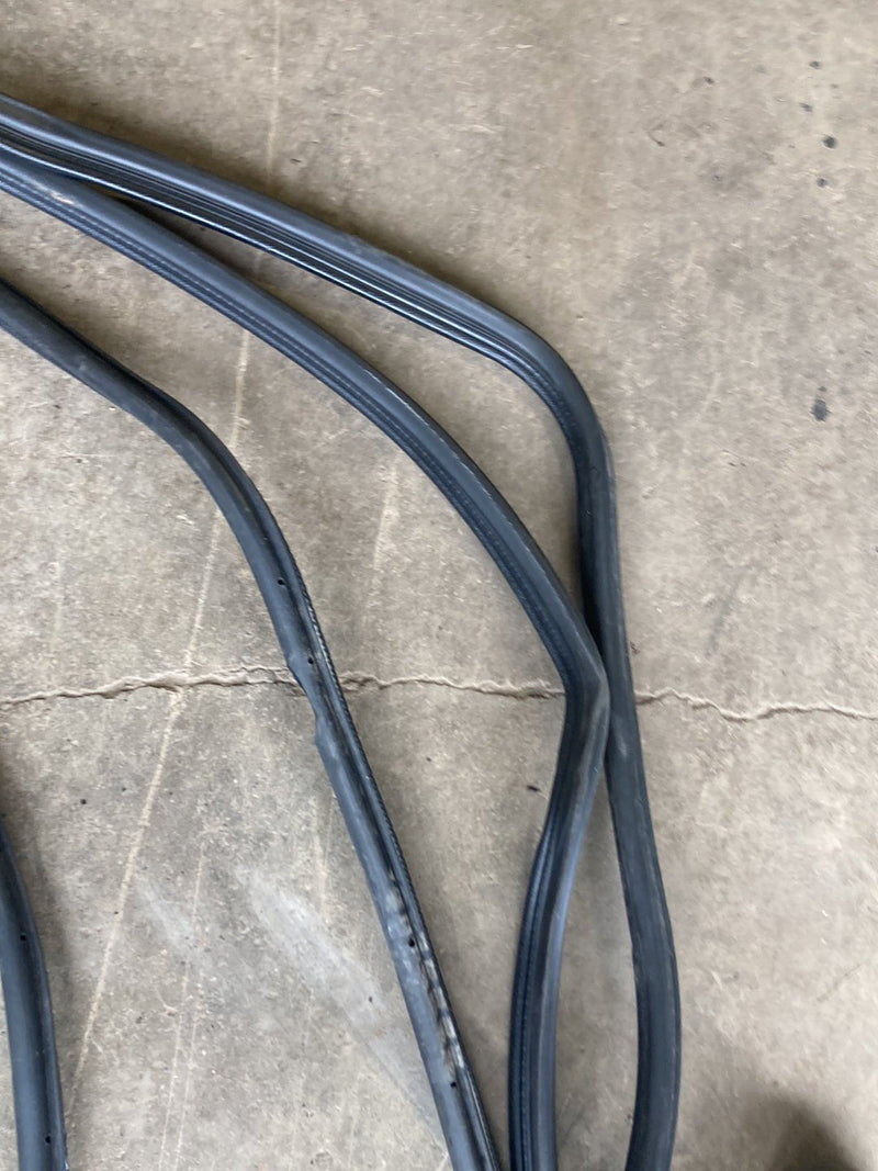 1992 Volvo 940 944 - Door Seal Set of 4