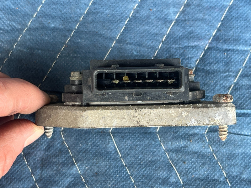1992-1995 Volvo 940 740 Bosch Ignition Control Module 0227100124 OEM #3213EM