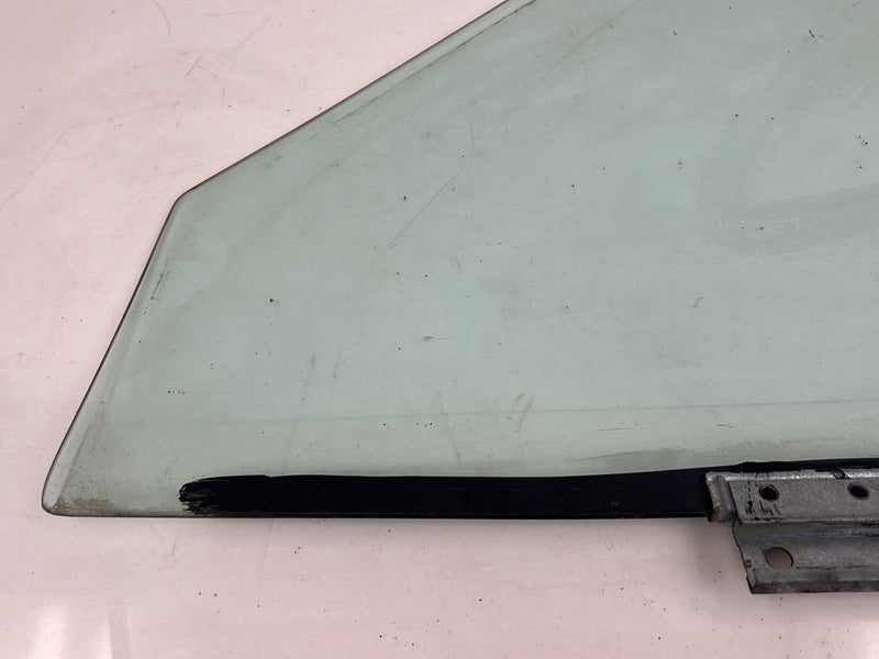 1990-1992 Volvo 740 745 940 Front Passenger Right RH Window Glass OEM #5970EM