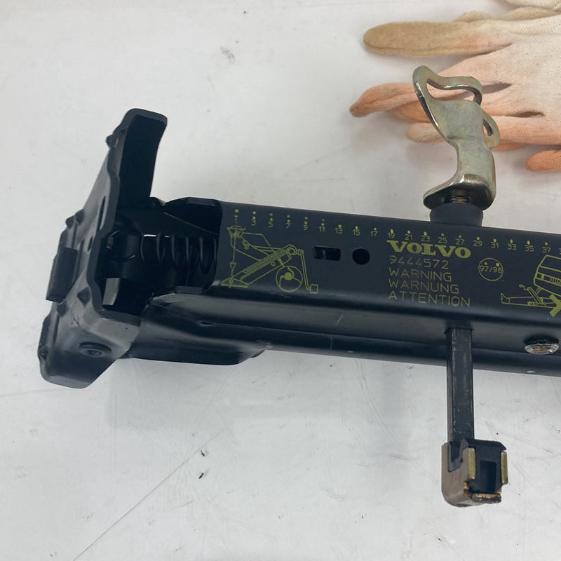 1998-2000 Volvo V70 S70 Emergency Spare Tire Scissor Jack Tool Kit OEM #5219M