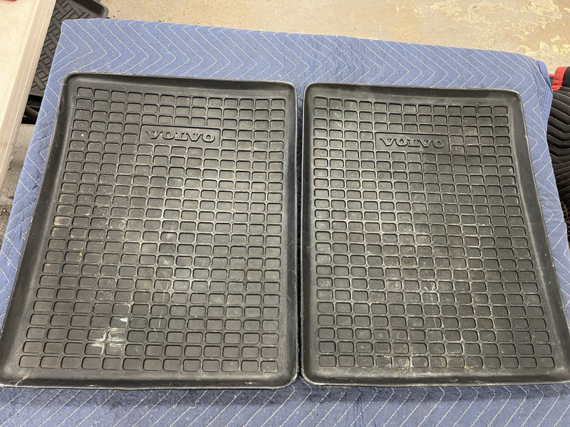 Volvo 240 242 244 245 Left & Right Rear Waffle Floor Mat Pair Black OEM #3911E