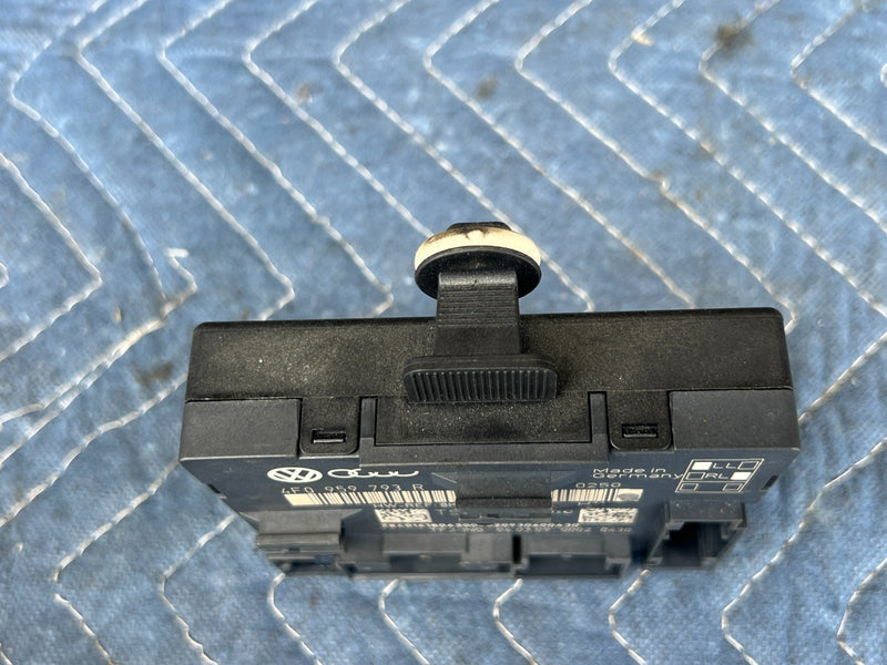 2005-2011 Audi A6 Driver Left Front Door Control Module 4F0959793R OEM #3438EM