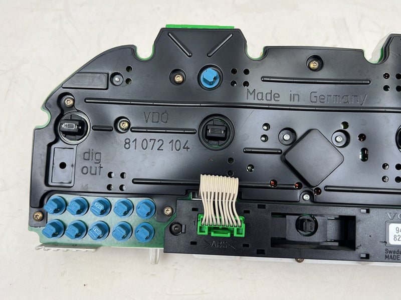 1993-1997 Volvo 850 Instrument Gauge Cluster Speedometer Assembly OEM