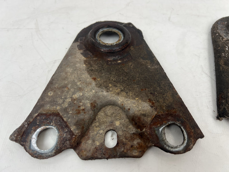 1998-2000 Volvo S70 V70 XC Front Subframe Bracket & Bolt Hardware OEM #6883EM