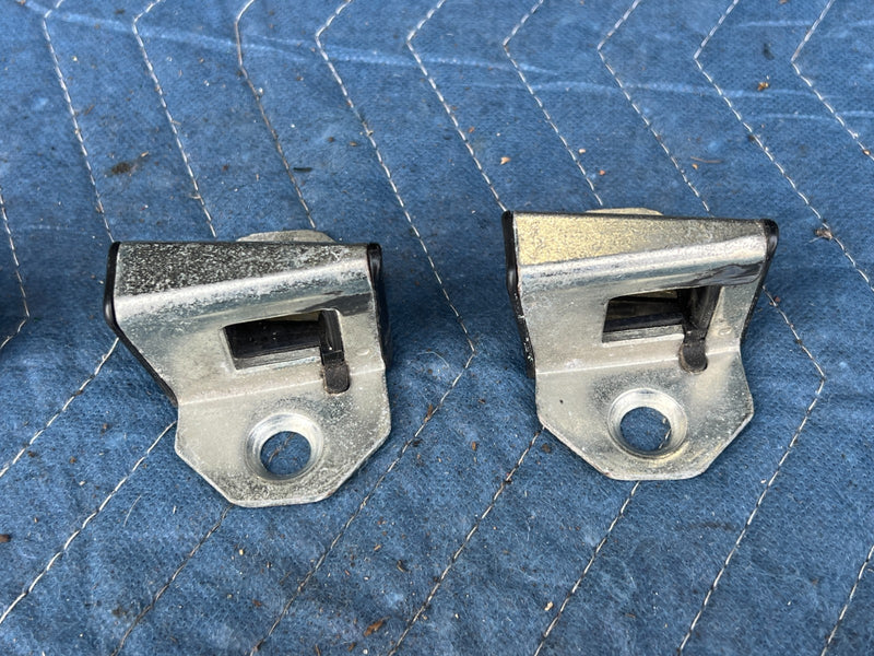 1996-2003 Mercedes W210 E320 Wagon Door Striker Set of 4 Hardware OEM #4671EM
