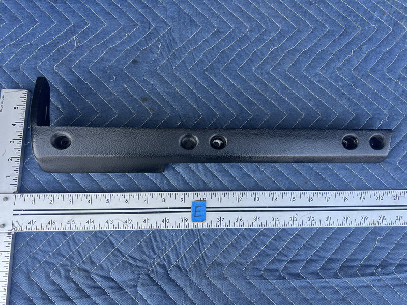1973 Volvo 140 142 - Dash Trim PN: 78412