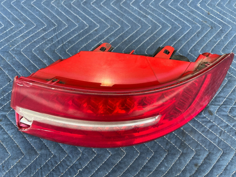 2009-2011 Audi A6 Outer Passenger Right RH Tail Light Lamp 4F5945096 OEM #3407EM