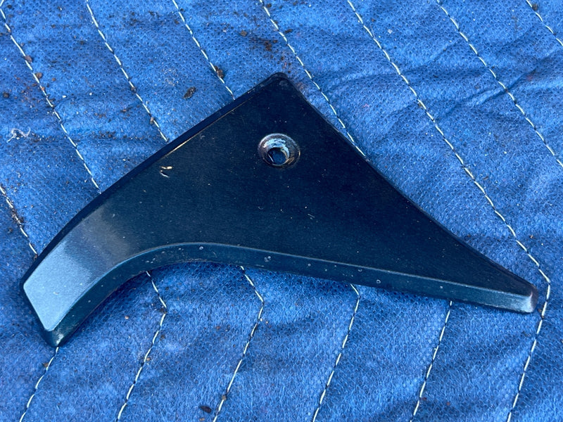 1986-1993 Volvo 240 244 Sedan Rear Upper Corner Roof Trim Pair Green OE #4254EM