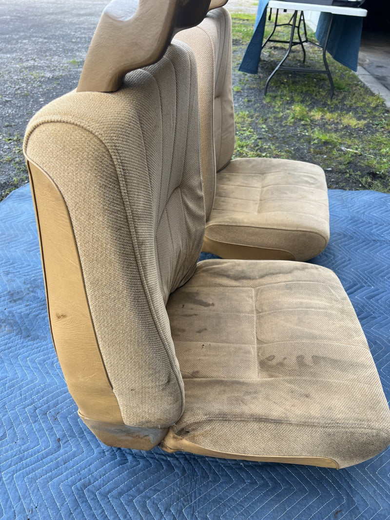 1986-1993 Volvo 240 244 Front Left & Right Tan Cloth Seat Pair OEM #4207EM