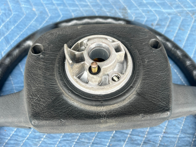 1992-1995 Volvo 940 740 Steering Wheel Assembly w/ Horn Button OEM #3246EM