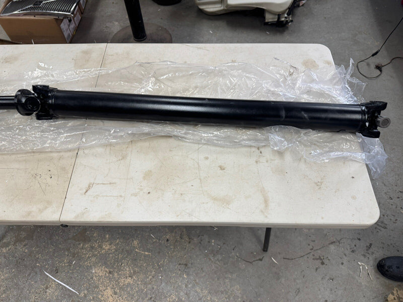 2001-2009 Chevrolet Silverado 3500 GMC Rear Driveshaft Prop Shaft Assembly #4328