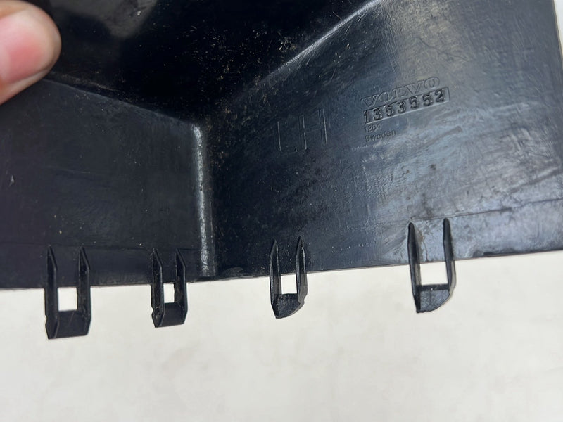 1990-1992 Volvo 740 745 940 Right & Left Seat Track Trim Black Pair 1353552 OEM #5849EM