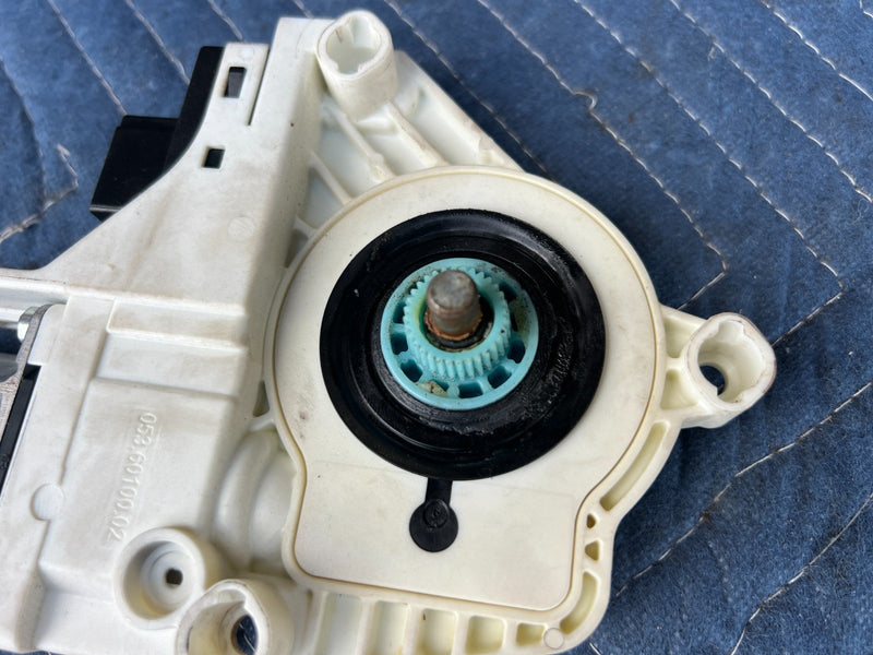 2005-2011 Audi A6 Driver Left LH Front Power Window Motor 4F0959801D OEM #3435EM