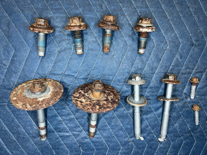 2008-2015 Volvo XC70 S80 Rear Subframe Mounting Bolt Set AWD Carrier OEM #4221E