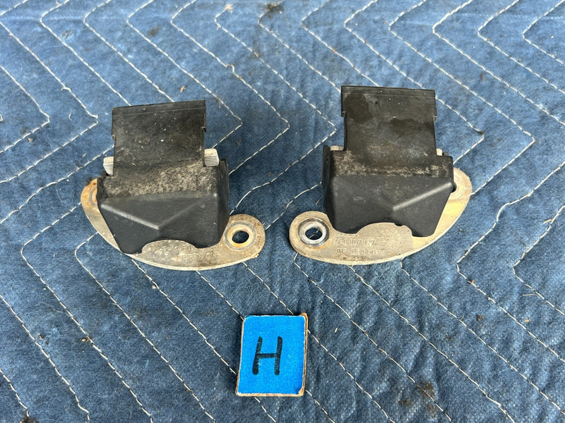 2005-2011 Audi A6 Front Left Right Bumper Impact Bar Support Bracket OEM #3423EM