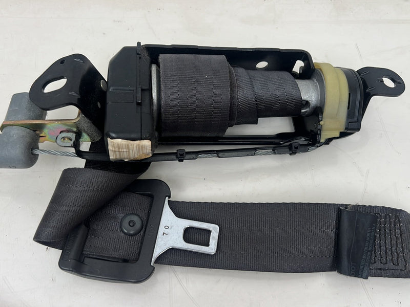 1998-2000 Volvo V70 S70 Front Passenger Right Seat Belt Retractor OEM #6310EM