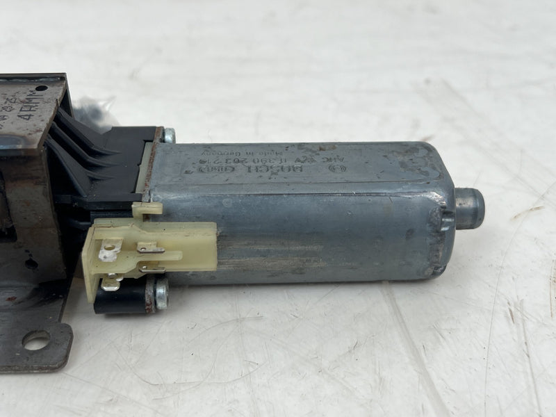2005-2007 Volvo S60R S60 V70R Bosch Seat Control Motor 90382102 OEM #6782EM