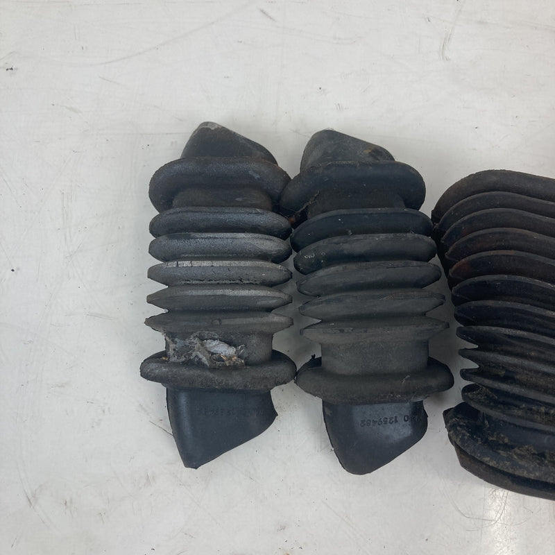 1981-1985 Volvo 240 245 Door Wiring Boot Set of 4 1259482 1259482 OEM