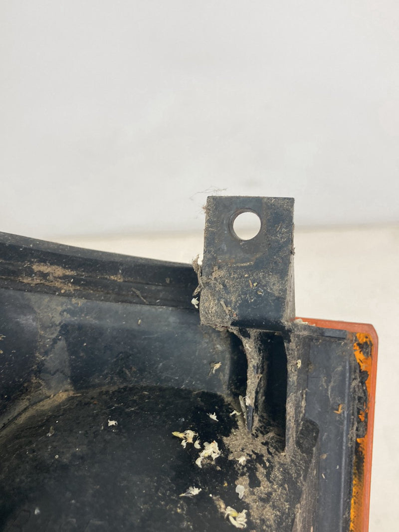 1999-2004 Land Rover Discovery II L550 Turn Signal Front Left Corner 54596269 OEM #5077M