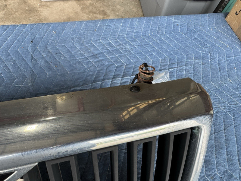 1986-1993 Volvo 240 244 245 Front Grille Trim Hood 1312658 OEM #4852E