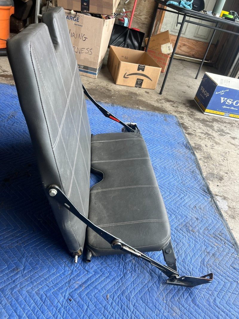 1992-1995 Volvo 940 740 3rd Row Booster Seat Assembly Charcoal RARE OEM #3293EM